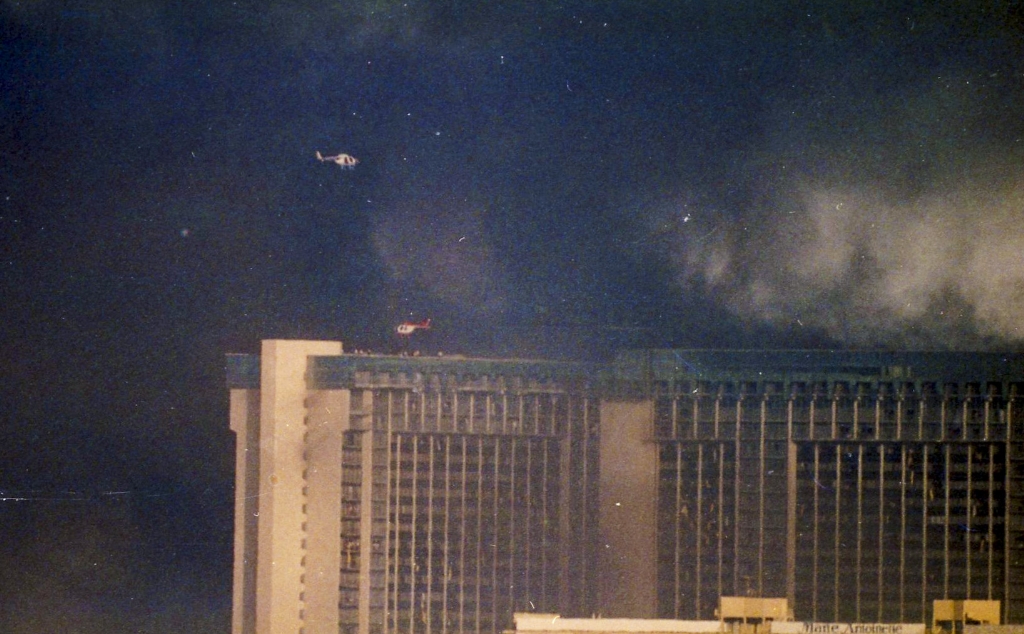 19801121_mgm_fire02.jpg